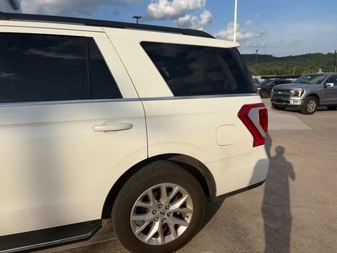 Used 2021 Ford Expedition XLT AWD/4WD image 5