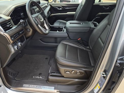 Certified 2024 GMC Yukon XL Denali AWD/4WD image 12