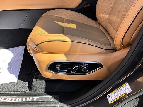 New 2026 Jeep Grand Cherokee Summit w/ Obsidian Package image 15