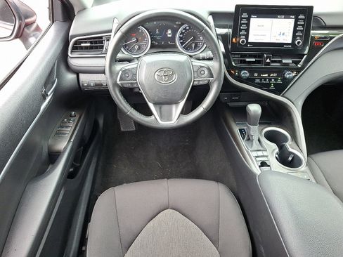 Certified 2022 Toyota Camry LE image 11