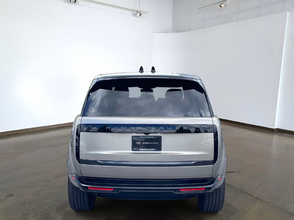 New 2026 Land Rover Range Rover Long Wheelbase SE AWD/4WD image 5
