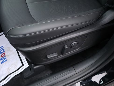 New 2026 Kia Sorento S FWD image 19