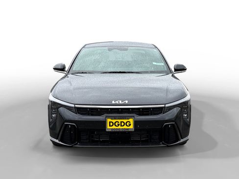 New 2025 Kia K4 GT-Line image 8