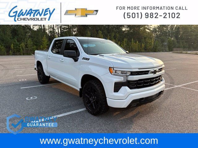 Used 2024 Chevrolet Silverado 1500 RST w/ Z71 Off-Road Package AWD/4WD image 3