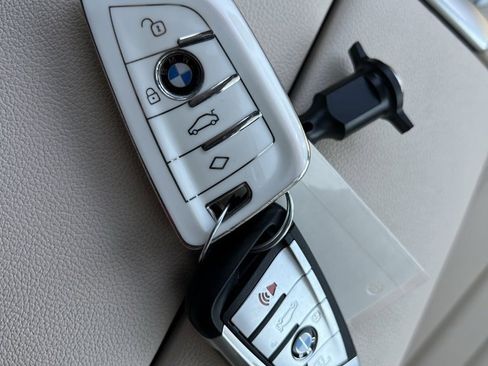 Used 2022 BMW X5 sDrive40i w/ Parking Assistance Package image 33