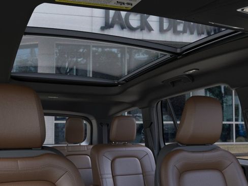 New 2026 Lincoln Aviator Reserve AWD/4WD image 22
