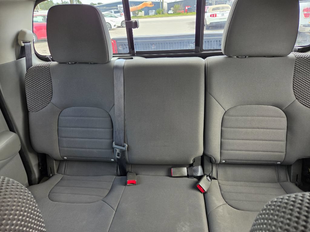 Used 2017 Nissan Frontier Desert Runner RWD image 22