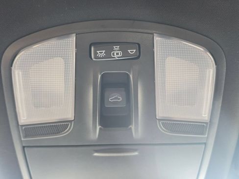 Used 2021 Hyundai Veloster Turbo FWD image 30