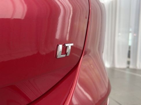 Used 2020 Chevrolet Equinox LT w/ Driver Convenience Package image 34