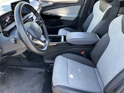 Used 2023 Volkswagen ID.4 Pro RWD image 17