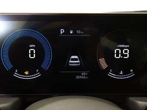 Used 2025 Hyundai Sonata SEL FWD image 40