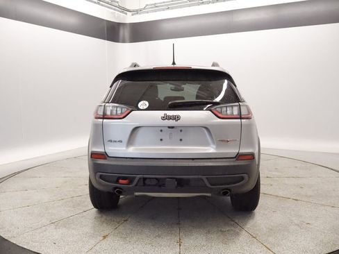 Used 2020 Jeep Cherokee Trailhawk w/ Cold Weather Group AWD/4WD image 18