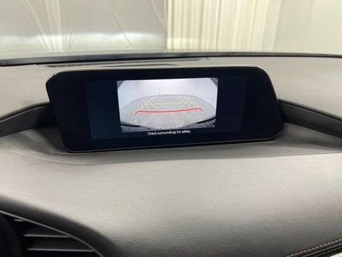 Used 2024 MAZDA MAZDA3 s FWD image 18