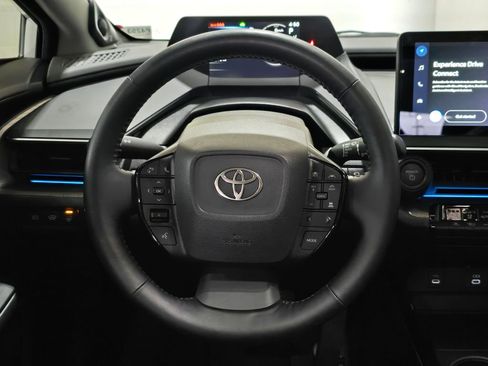 Used 2024 Toyota Prius Limited w/ Limited Premium Package image 10