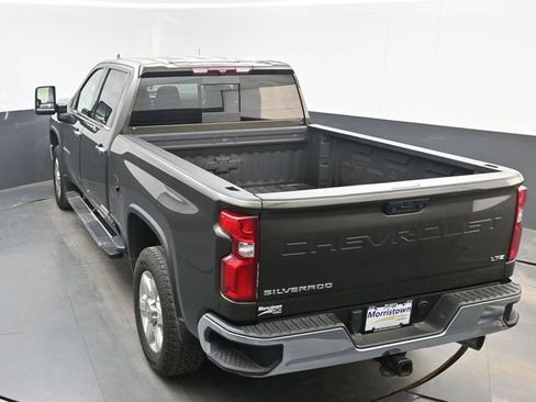 Used 2023 Chevrolet Silverado 2500 LTZ AWD/4WD image 23