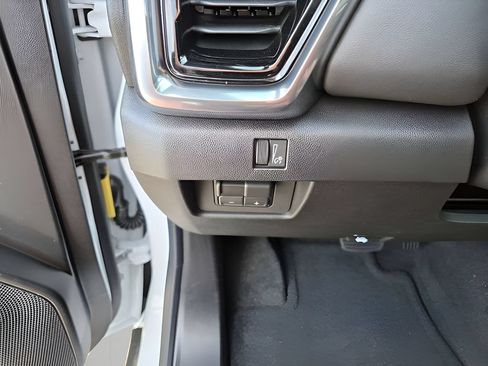 Used 2026 GMC Canyon Elevation AWD/4WD image 35