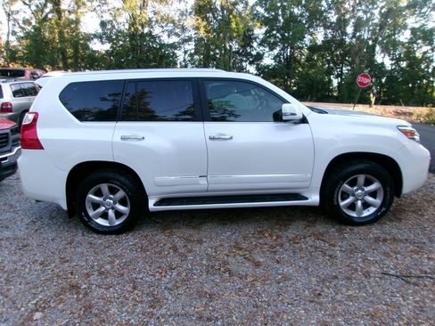 Used 2012 Lexus GX 460 w/ Comfort Plus Pkg AWD/4WD image 9
