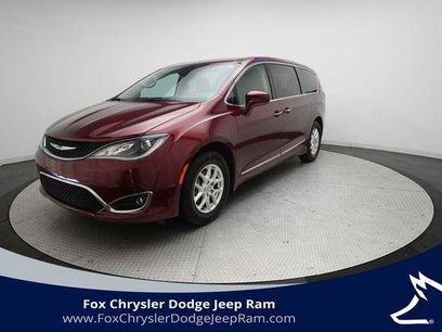 Certified 2020 Chrysler Pacifica Touring w/ Cold Weather Group