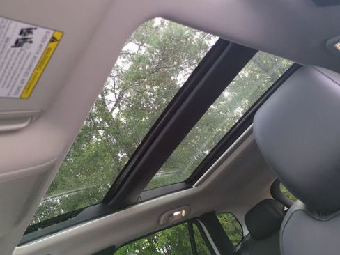 New 2025 MAZDA CX-50 AWD 2.5 Turbo w/ Weather Package image 19