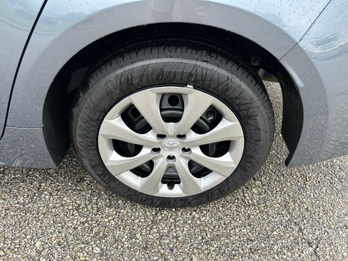 Certified 2025 Toyota Corolla LE FWD image 9