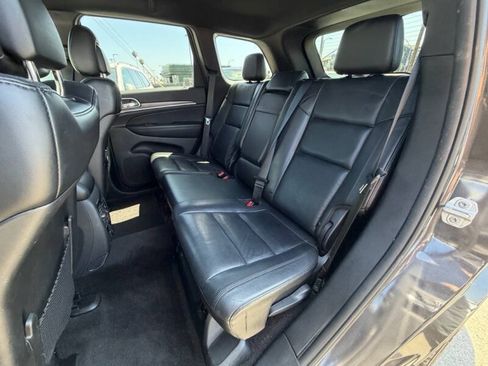 Used 2018 Jeep Grand Cherokee Limited RWD image 14