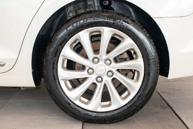 Used 2014 Buick LaCrosse Leather FWD image 9
