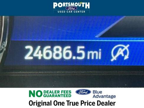 Certified 2023 Ford Explorer XLT w/ Equipment Group 202A image 18