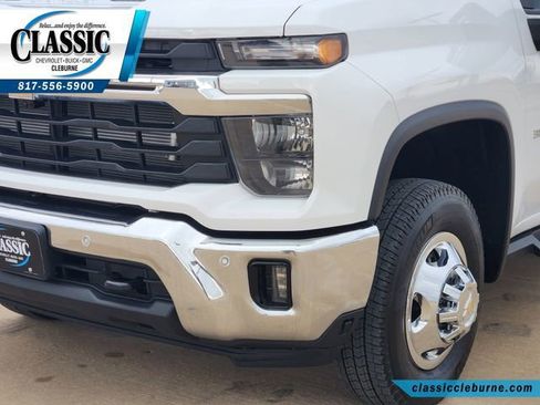 Used 2026 Chevrolet Silverado 3500 LT w/ All Star Edition image 20
