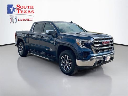 Used 2020 GMC Sierra 1500 SLE w/ SLE Value Package image 1