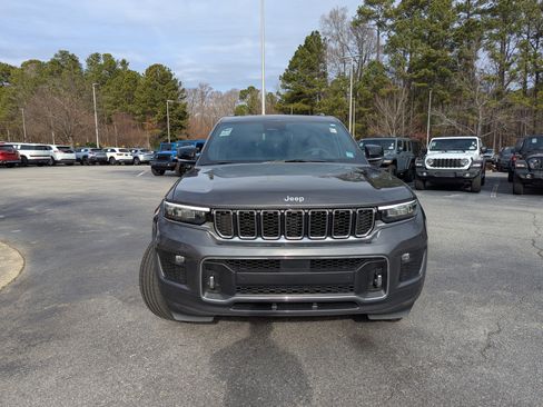 Certified 2024 Jeep Grand Cherokee L Overland w/ Trailer Tow Package image 2