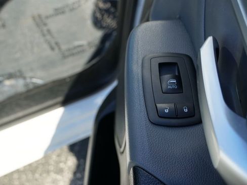 Used 2021 RAM 1500 Big Horn image 24