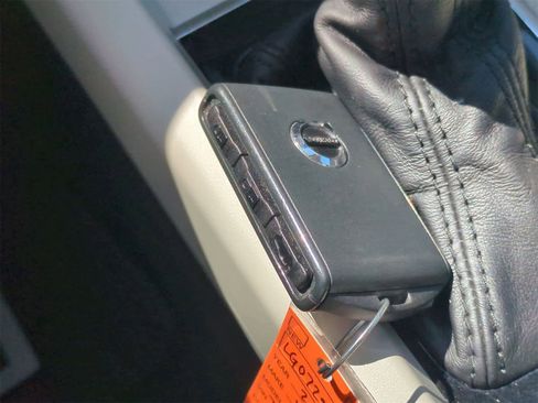 Used 2020 Volvo S60 T6 Momentum image 36