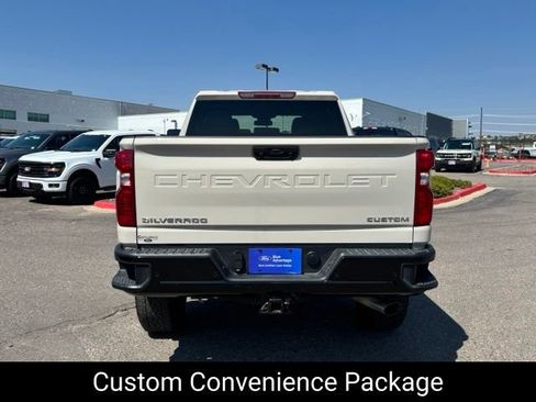 Used 2026 Chevrolet Silverado 2500 Custom w/ Custom Value Package AWD/4WD image 4