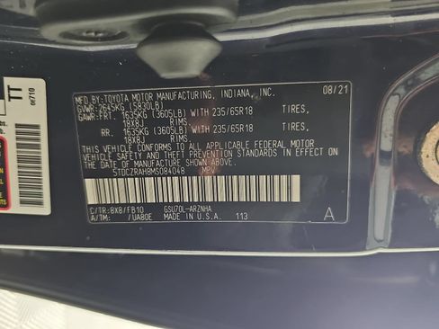 Used 2021 Toyota Highlander L FWD image 29