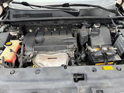 Used 2012 Toyota RAV4 w/ Value Pkg image 12