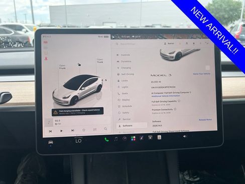 Used 2023 Tesla Model 3 Standard Range RWD image 16