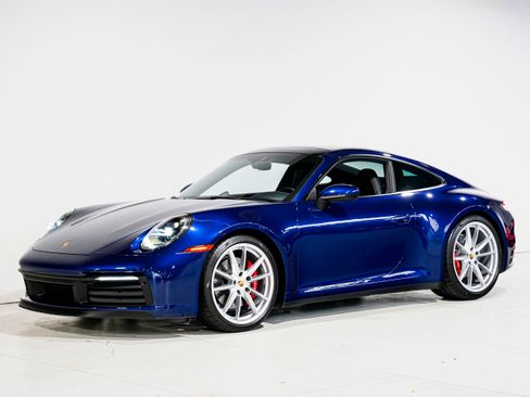 Used 2020 Porsche 911 Carrera S image 6