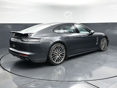 Certified 2023 Porsche Panamera 4 Platinum Edition w/ Assistance Package AWD/4WD image 10