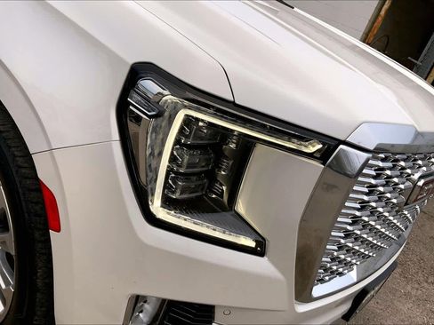 Used 2023 GMC Yukon Denali image 27