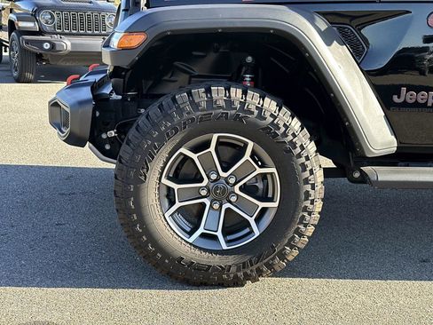Certified 2024 Jeep Gladiator Mojave w/ Dual Top Group image 11