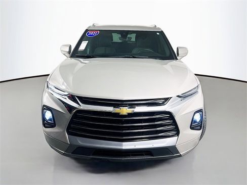 Used 2021 Chevrolet Blazer Premier w/ Driver Confidence II Package image 2