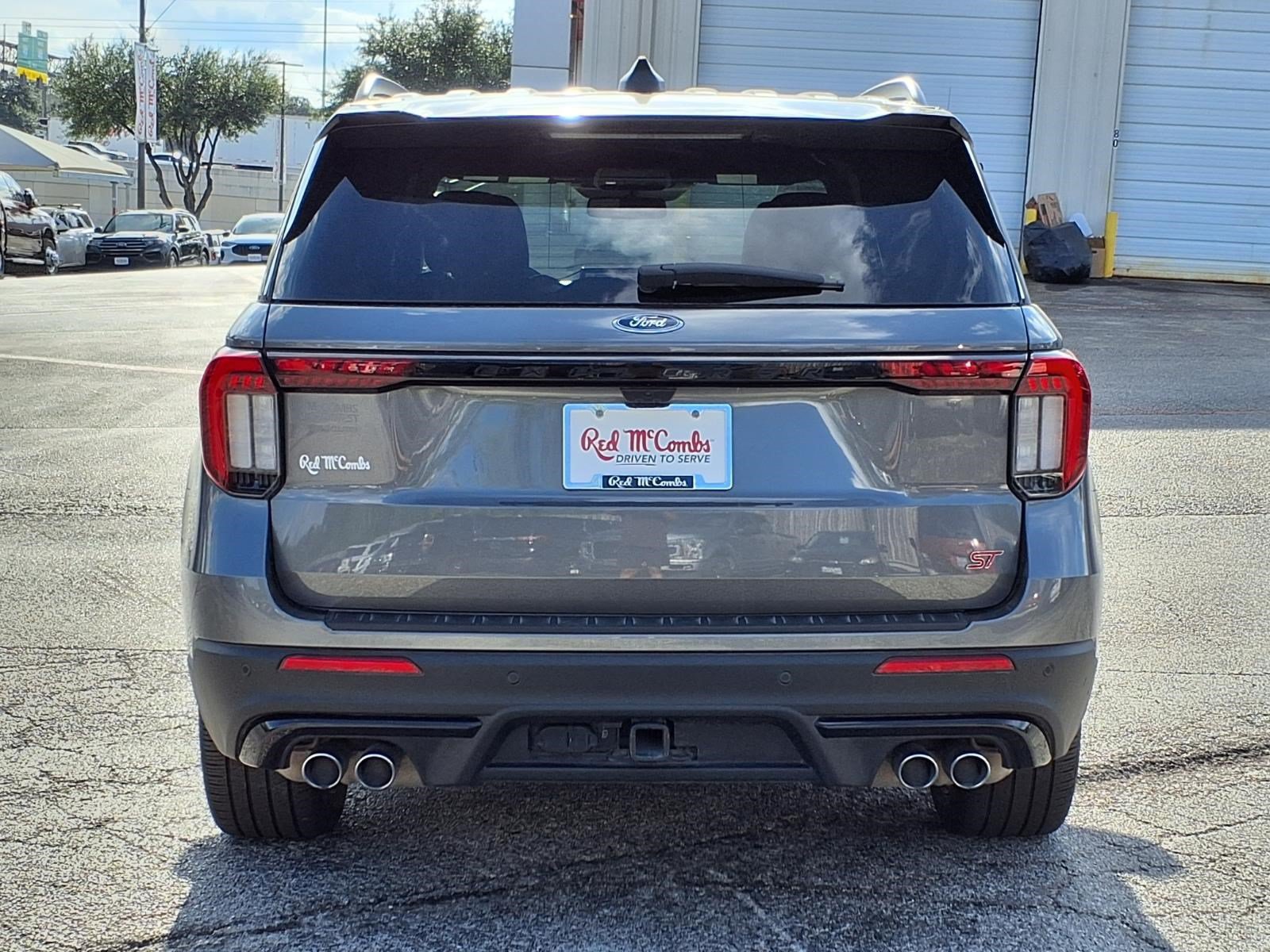 Certified 2025 Ford Explorer ST AWD/4WD image 7