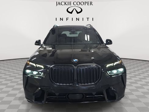 Used 2023 BMW X7 xDrive40i w/ M Sport Package AWD/4WD image 2