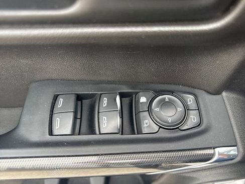 Used 2022 GMC Sierra 1500 AT4 w/ AT4 Preferred Package image 21