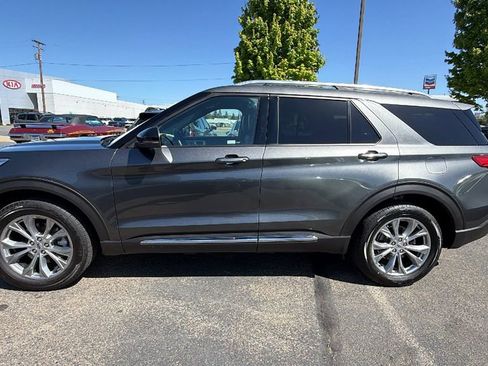 Used 2020 Ford Explorer Limited AWD/4WD image 7