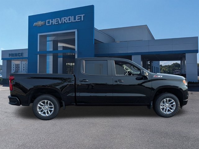 New 2026 Chevrolet Silverado 1500 RST w/ Z71 Off-Road Package AWD/4WD image 3