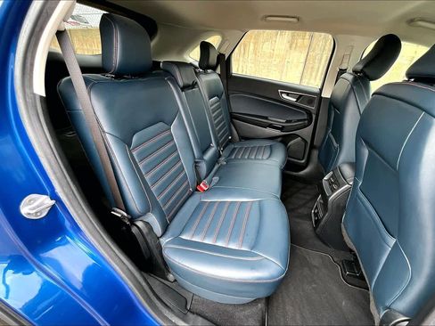 Used 2022 Ford Edge SEL w/ Sport Appearance Package image 19