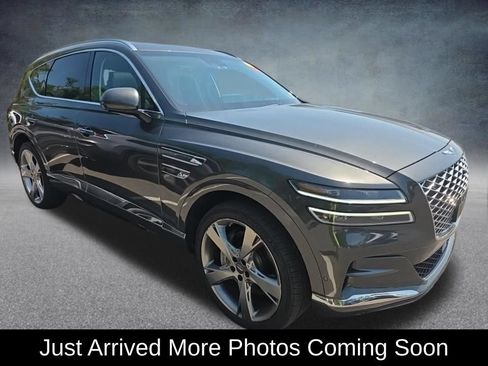 Used 2024 Genesis GV80 2.5T w/ Prestige Package AWD/4WD image 3