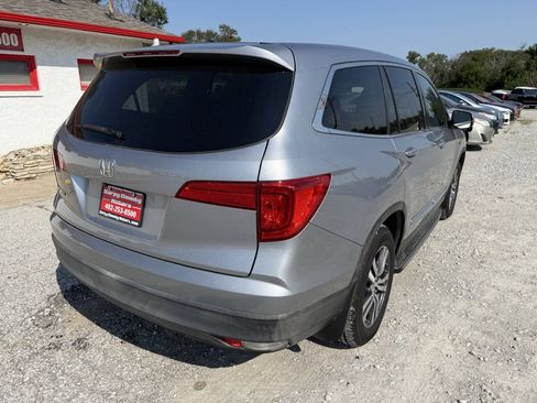 Used 2016 Honda Pilot EX image 3