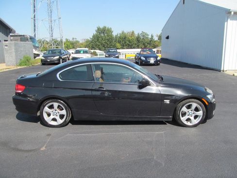 Used 2010 BMW 328i xDrive Coupe image 5
